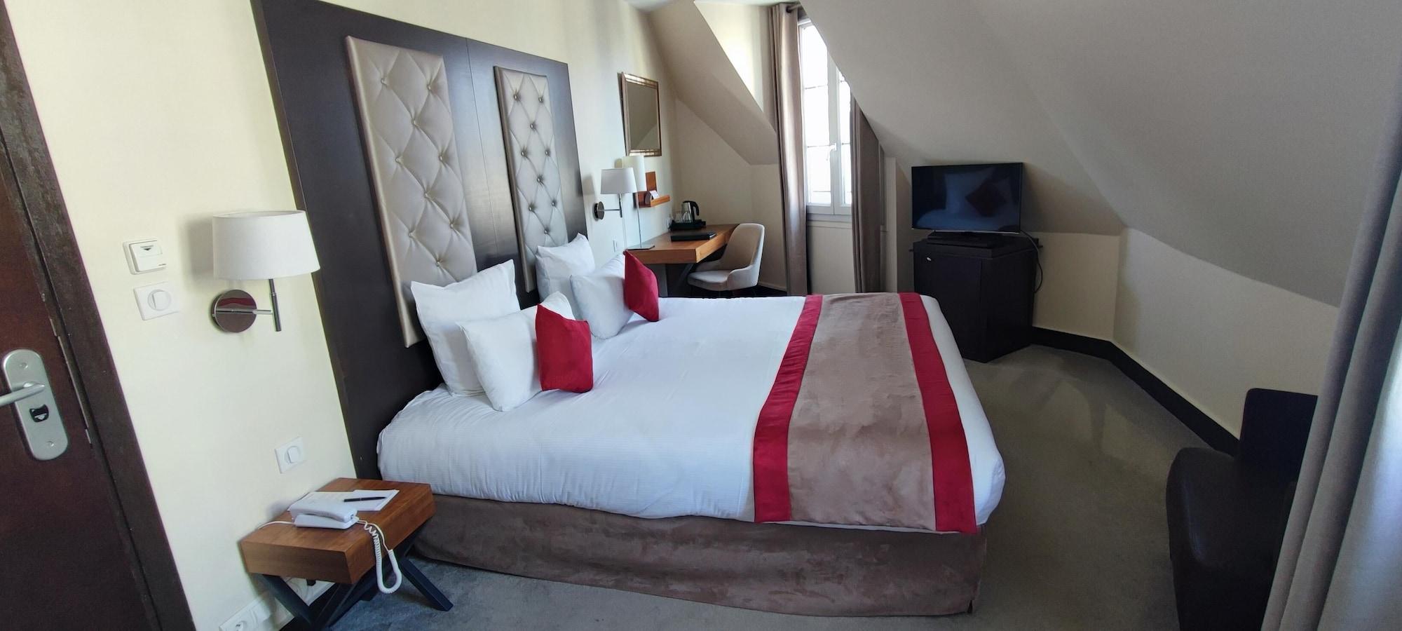 Hotel Elysees Bassano Paryż Zewnętrze zdjęcie