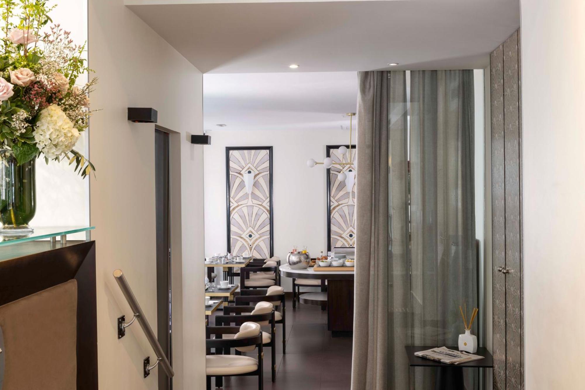 Hotel Elysees Bassano Paryż Zewnętrze zdjęcie